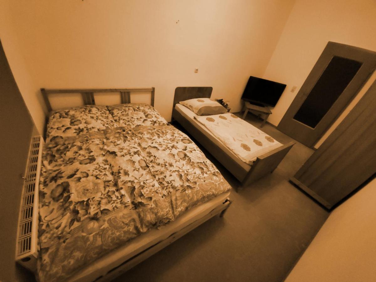 Privatzimmer Erfurt Buitenkant foto